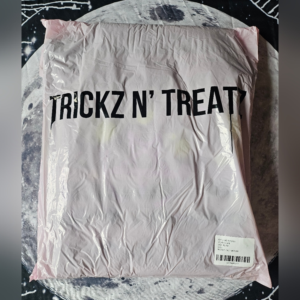 Trickz N' Treatz Witchy Kitten Sweater - Picture 12 of 13
